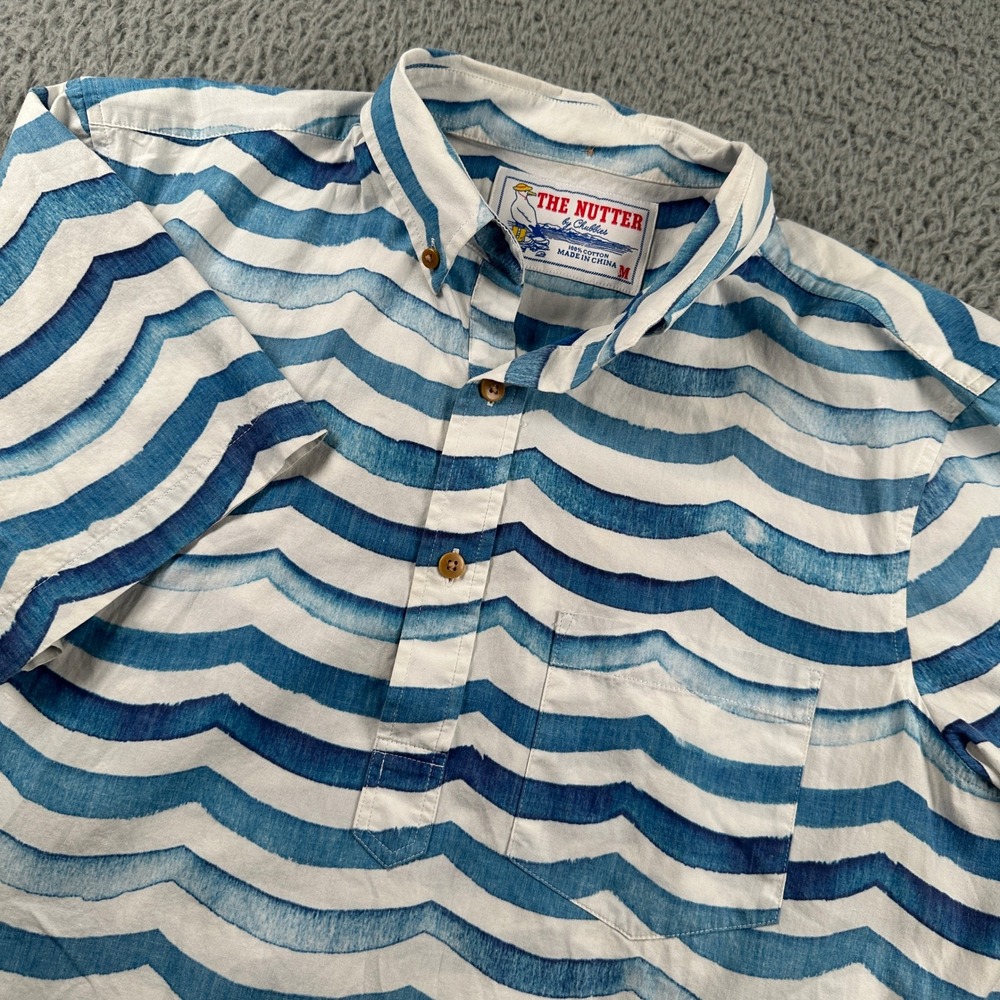 The Nutter Chubbies Mens Shirt‎ Medium Blue White Wave Print Casual Button Down